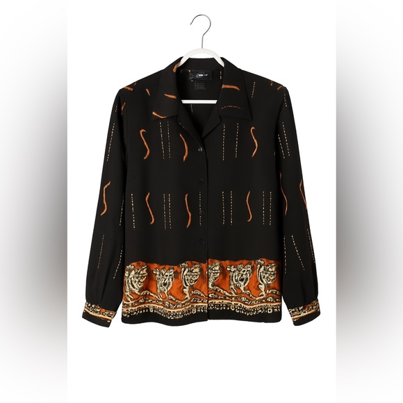 Milano Tops - Milano Button-Down Blouse – Size M – Black Tiger Print Trim